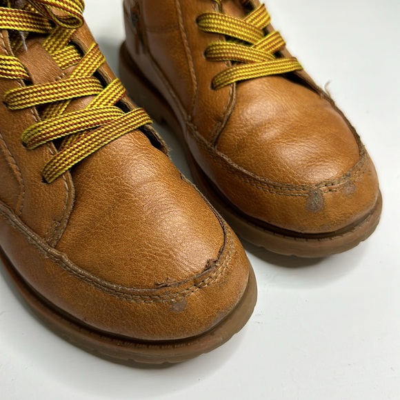 Carters boys size 12 boots - Picture 2 of 6
